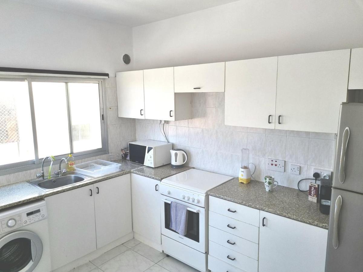 Ikaros Boutique Apartment Limassol Exterior photo
